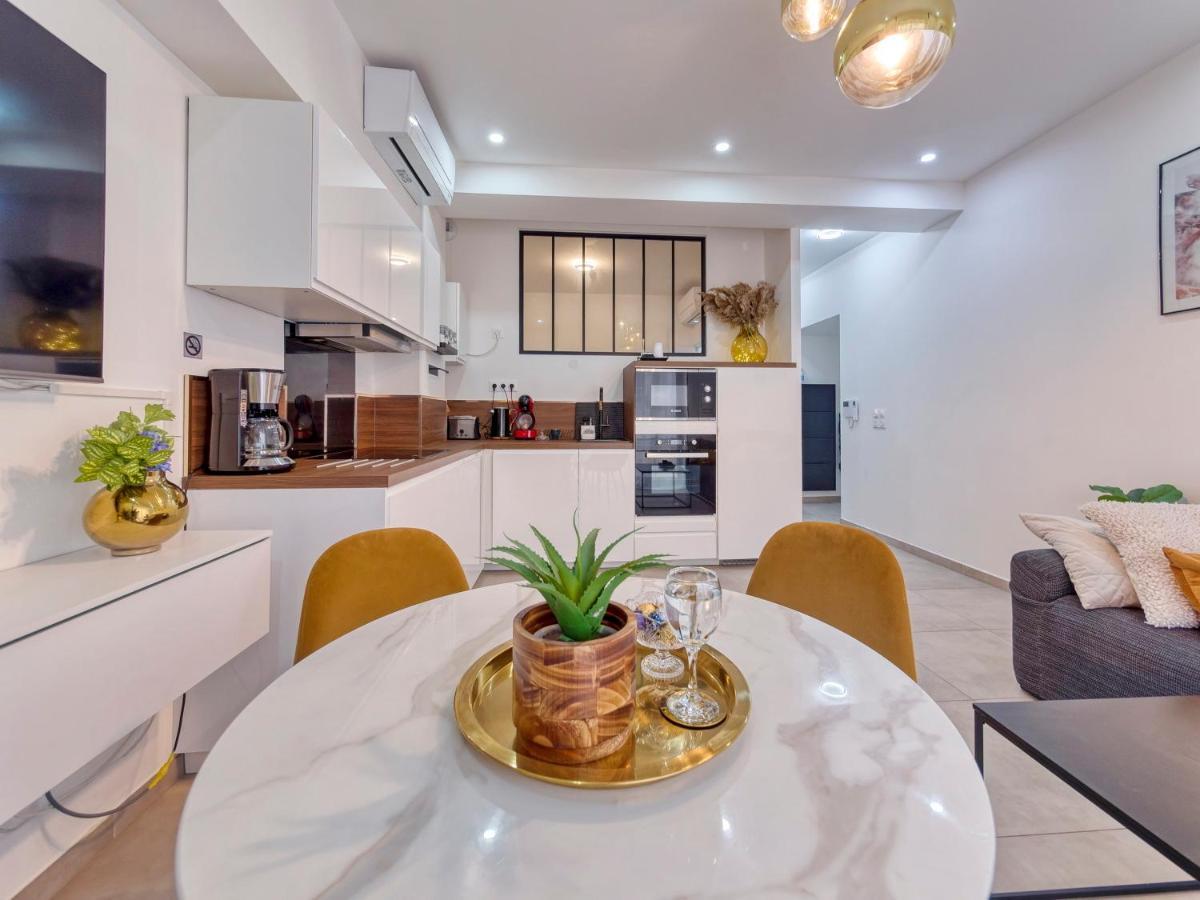 City Vibes, Indoor Parking, Breakfast & Air Conditioning Nice Luaran gambar